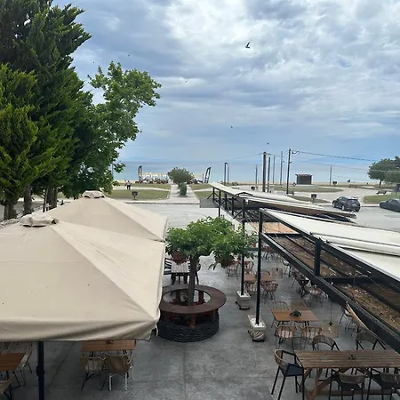 Apartament Tropical Flogita